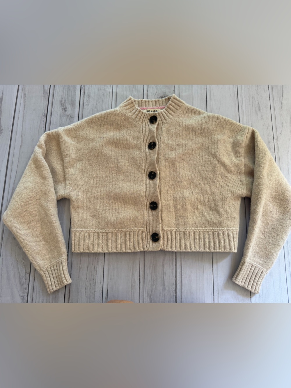 Boden oatmeal 100% wool cropped button front boxy cardigan sweater.Size small